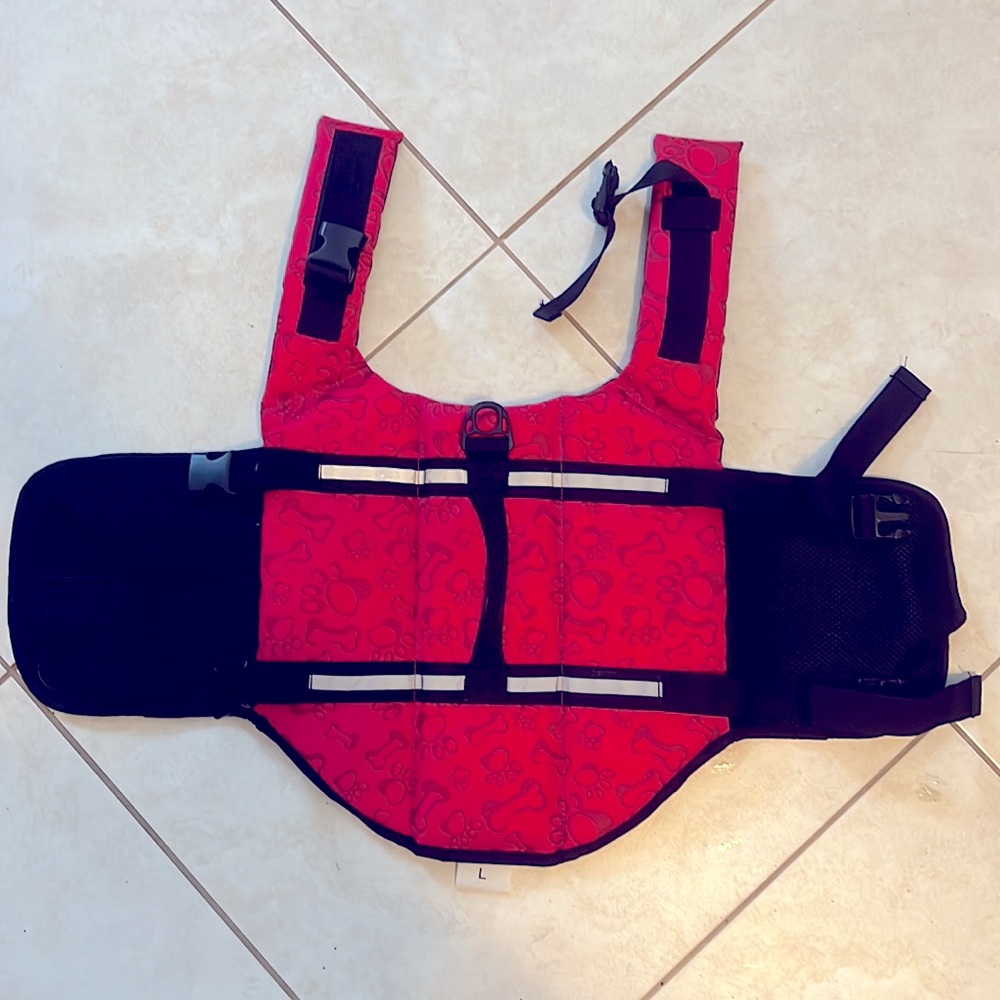 Large red and black pet life jacket (brand new)